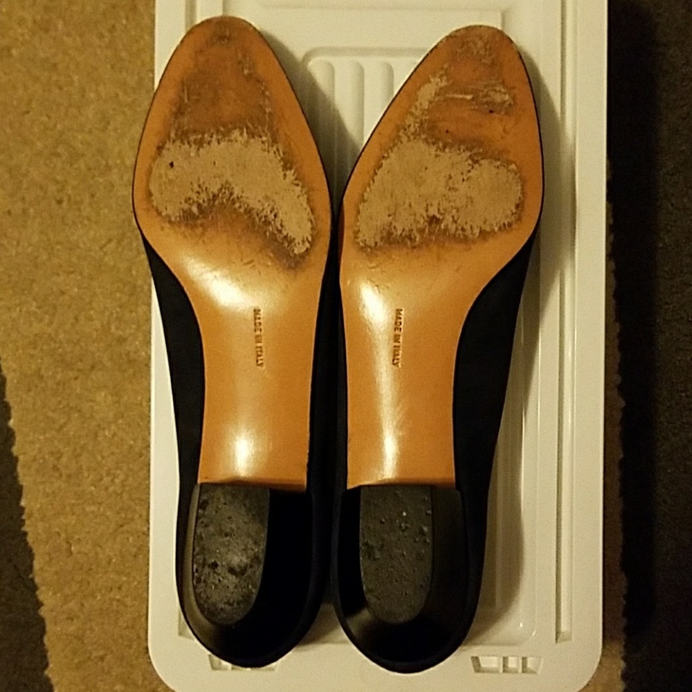 Shoes - Picture 2 of 3